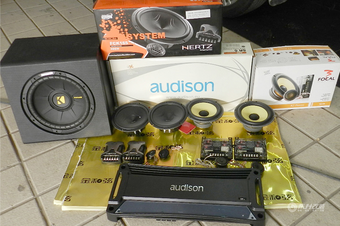 奔驰E300音响改装升级