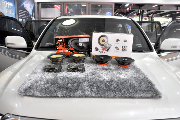 丰田兰德酷路泽金和弦隔音