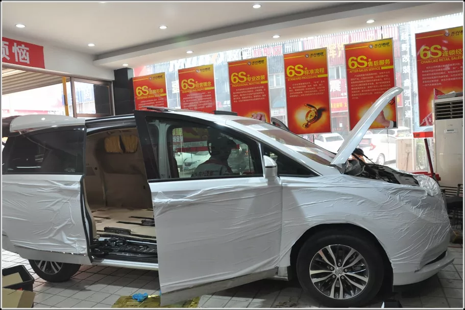 营造舒适驾车氛围 别克GL8金和弦全车隔音