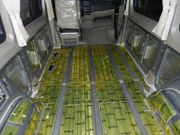 奔驰凌特金和弦全车隔音